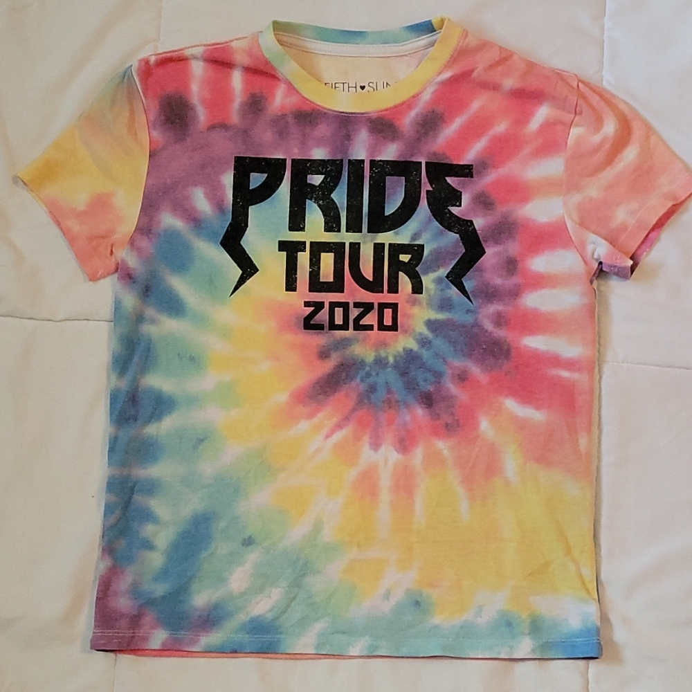 LAST CHANCE...Pride tee shirt